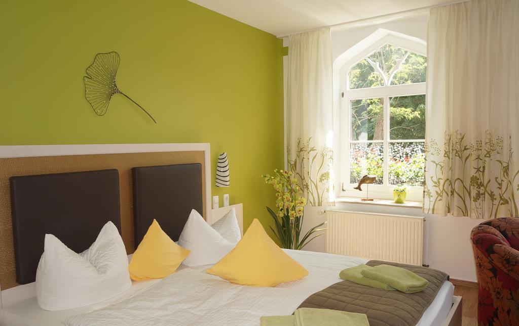 Deluxe Apartments Der "Alten Apotheke" Prerow Chambre photo