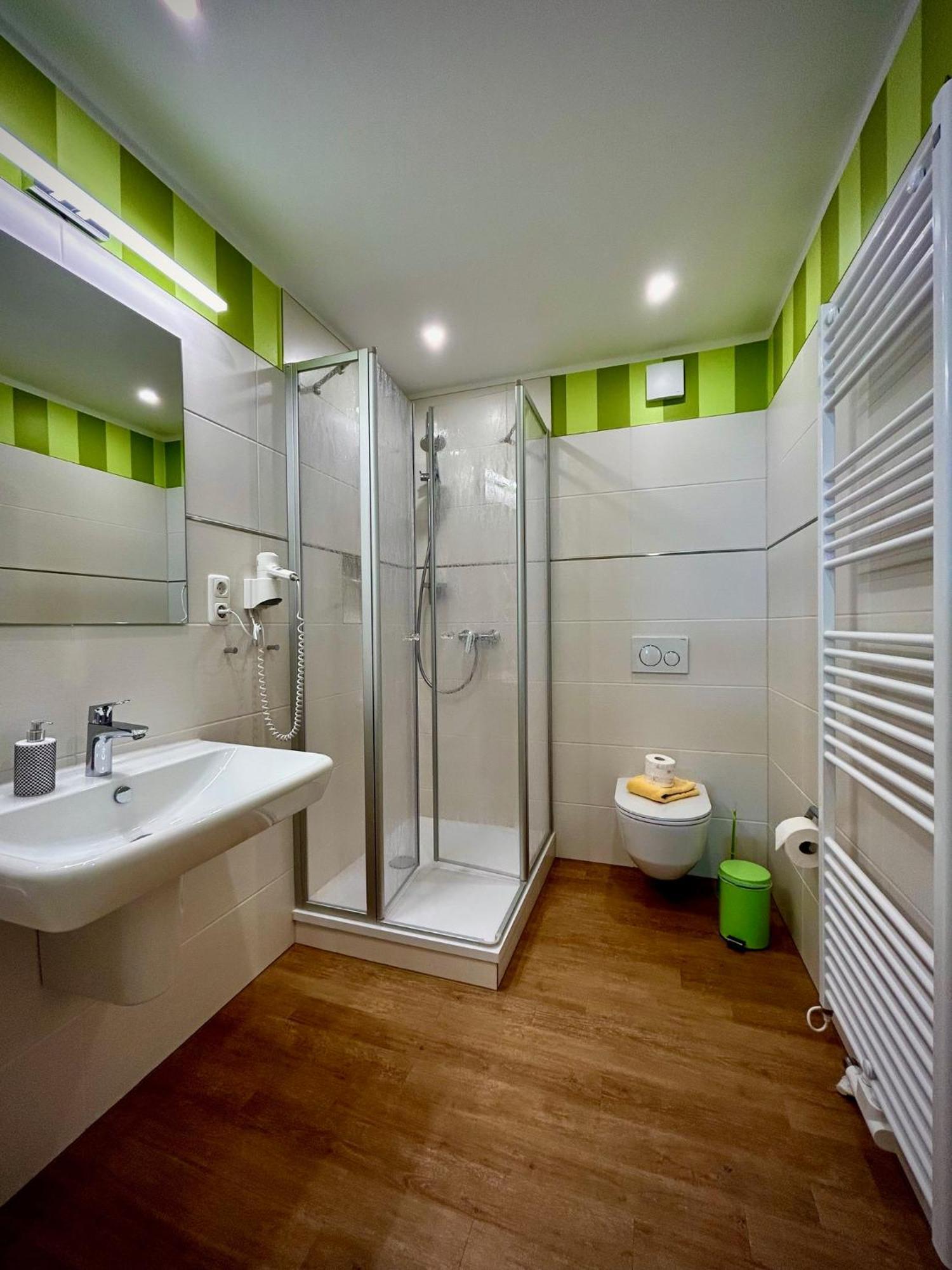 Deluxe Apartments Der "Alten Apotheke" Prerow Extérieur photo